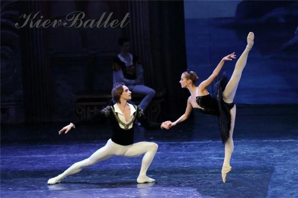 古典芭蕾舞剧《天鹅湖》基辅芭蕾舞团150周年世界巡演成都站