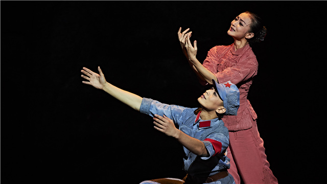 献礼新中国成立70周年：上海芭蕾舞团《闪闪的红星》