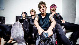 ONE OK ROCK