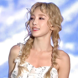 金泰妍TAEYEON