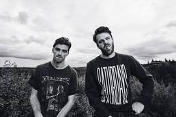 The Chainsmokers （烟鬼组合）