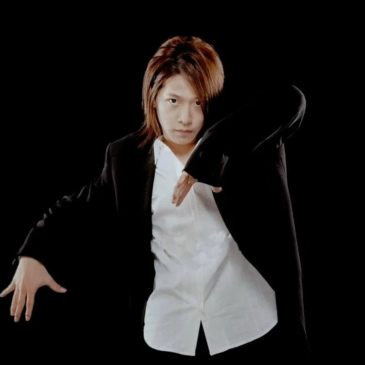 緒方龍一 (Ryuichi Ogata)
